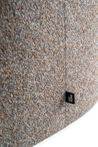 Pufa niebiesko-beżowa HALO – pufa do salonu i sypialni | Davis Home