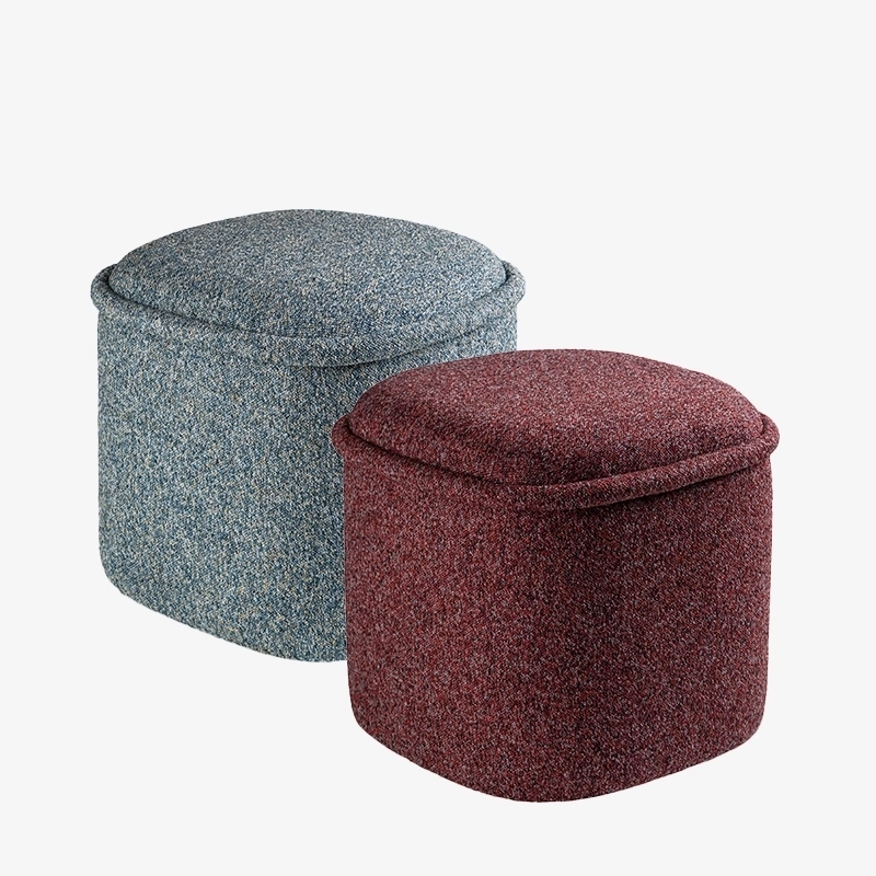 Niebiesko-czerwony zestaw 2 puf HALO Niebiesko-czerwony zestaw 2 puf HALO