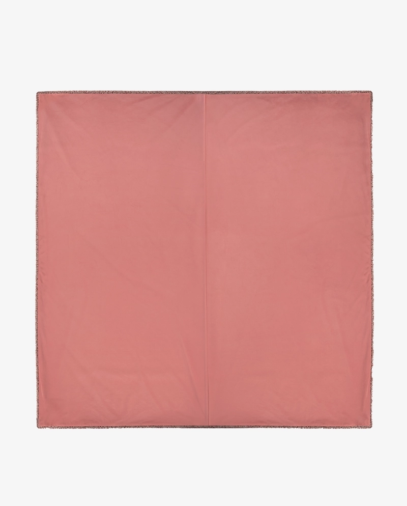 Narzuta na łóżko 200x200 czerwona TOLEDO | Nowoczesna narzuta na łóżko TOLEDO