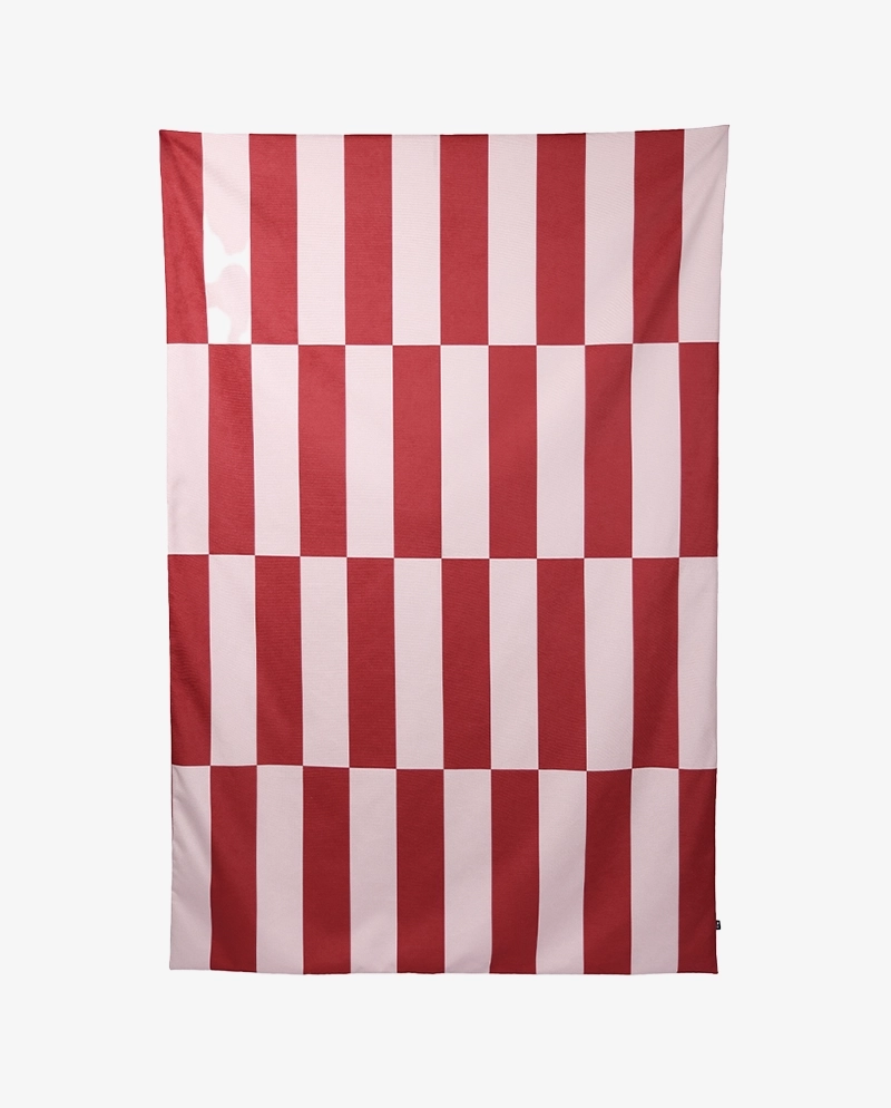 Narzuta czerwono-różowa ETTORE 140x200 – nowoczesna narzuta na łóżko