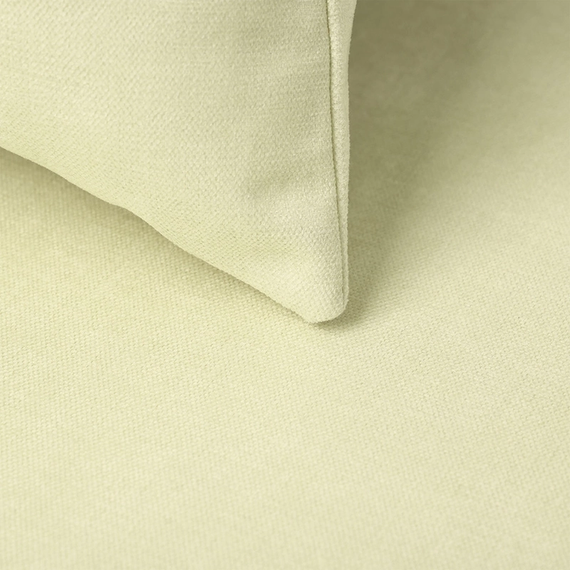 Poduszka dekoracyjna 60x60 żółta - kolekcja Ettore | DAVIS HOME