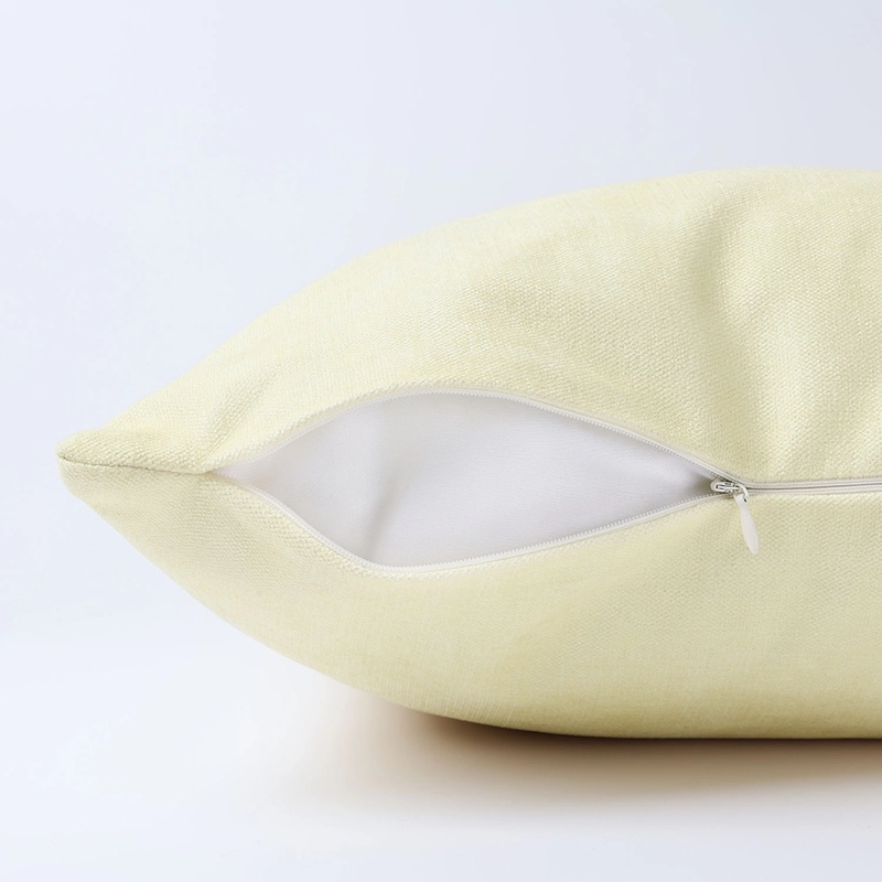 Poduszka dekoracyjna 60x60 żółta - kolekcja Ettore | DAVIS HOME