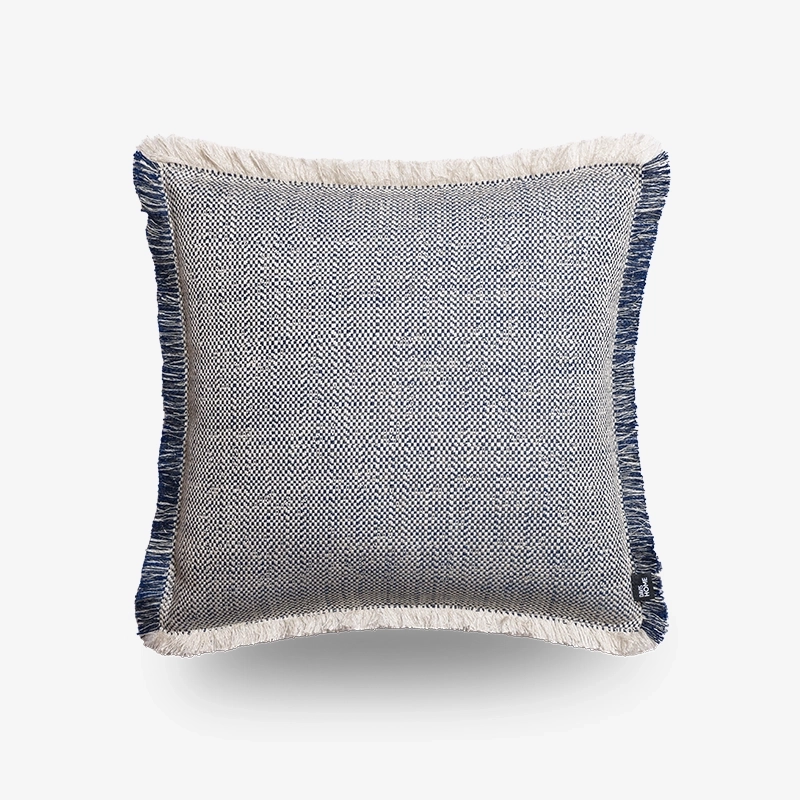 Poduszka dekoracyjna 45x45 granatowa – PERU | Davis Home