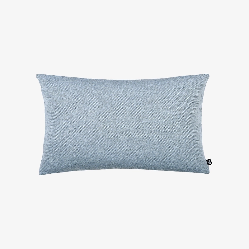 Poduszka dekoracyjna 30x50 niebieska – BASIC | Davis Home