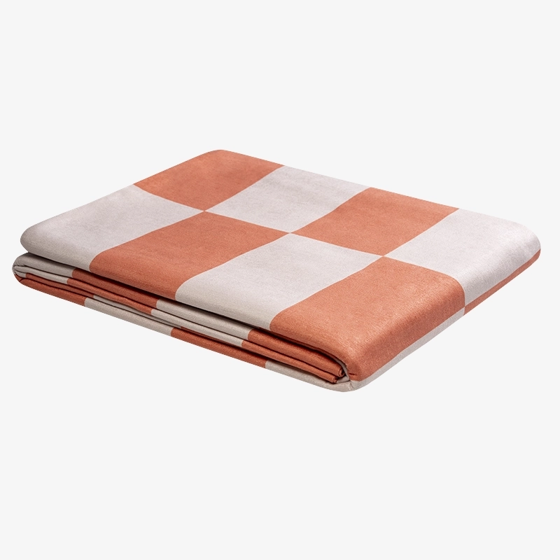 Narzuta pomarańczowo-różowa ETTORE 200x200 – nowoczesna narzuta na łóżko Narzuta pomarańczowo-różowa ETTORE 200x200 – nowoczesna narzuta na łóżko