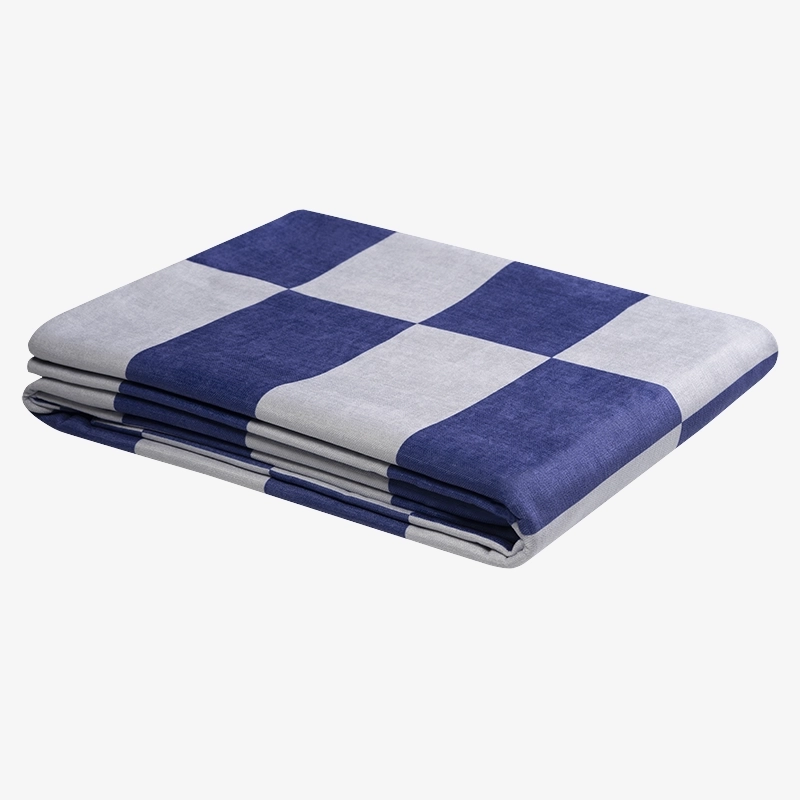 Narzuta granatowo-niebieska ETTORE 140x200 – nowoczesna narzuta na łóżko