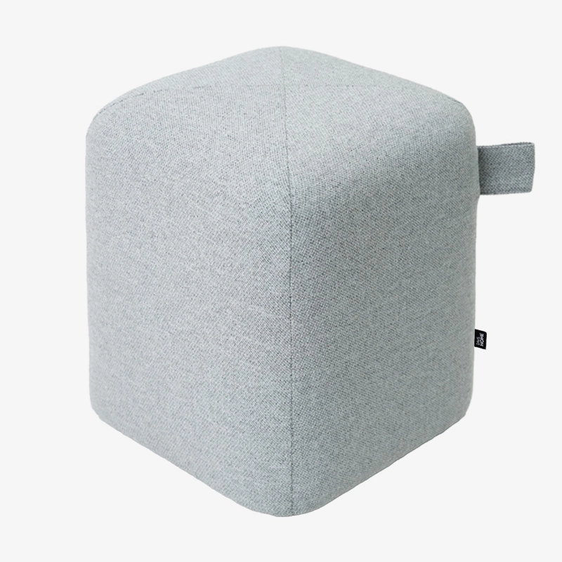 Pufa CALMA szara – równowaga, stabilność, ponadczasowy styl