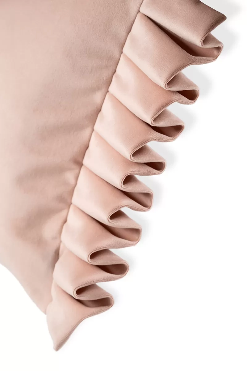 Poduszka dekoracyjna 45x45 różowa VALENCIA – Davis Home