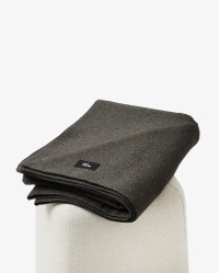 Koc do jogi i medytacji CALMA brązowy – ziemia, stabilność, zakorzenienie