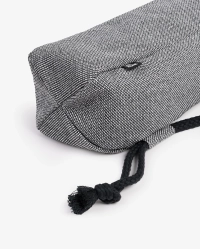 Pokrowiec na matę do jogi CALMA czarno-biały – kontrast, harmonia, elegancja