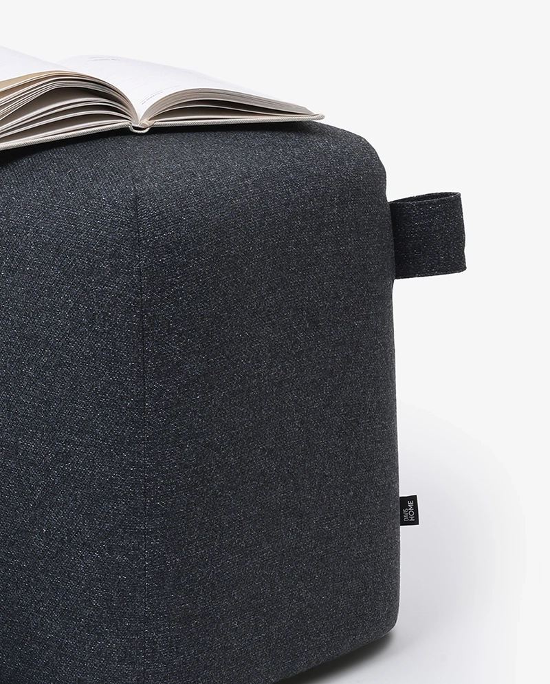 Pufa CALMA ciemnoszara – stabilność, siła, ponadczasowy styl