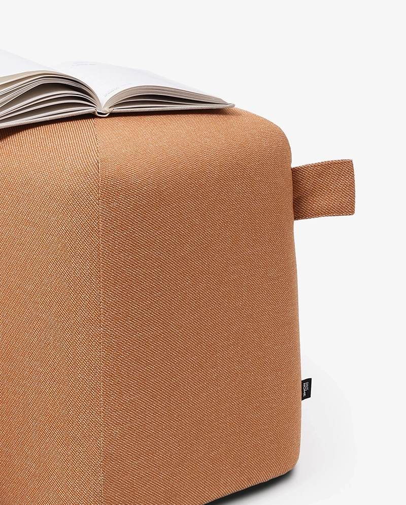 Pufa CALMA pomarańczowa – energia, kreatywność, ciepło