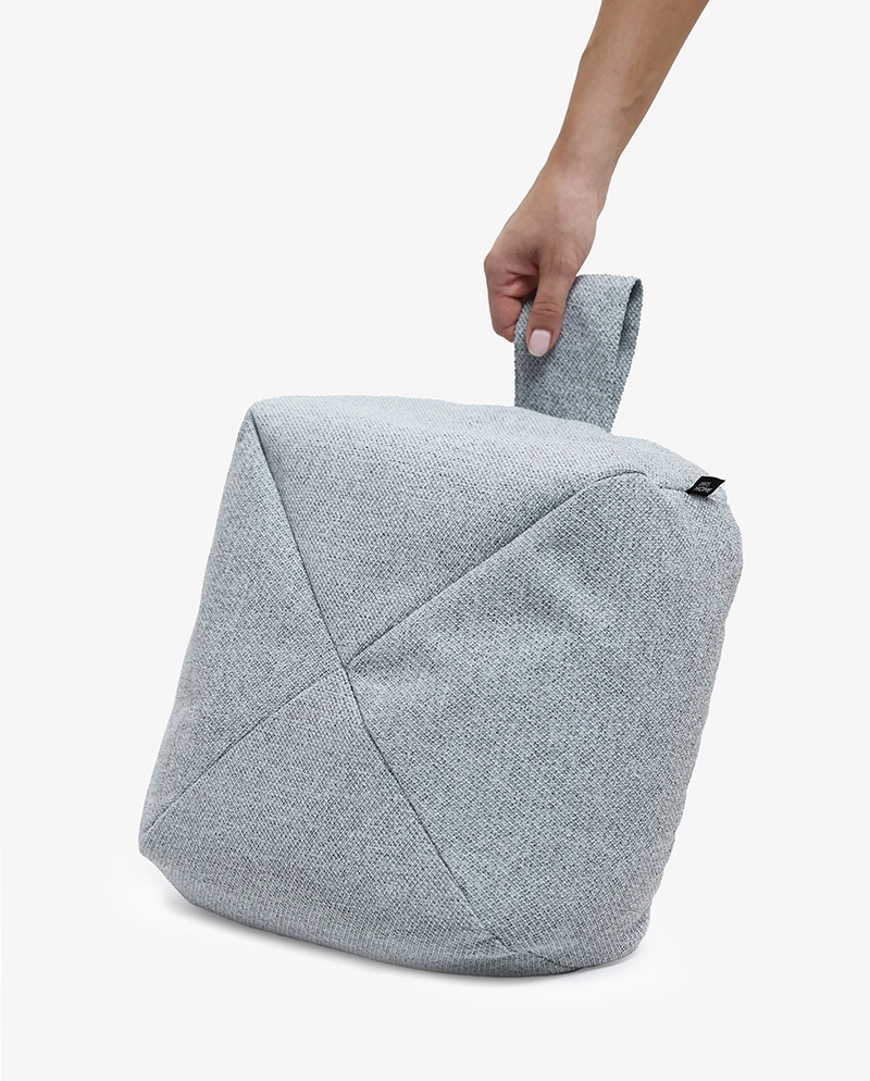 Poduszka do medytacji CALMA szara – równowaga, ergonomia, łuska gryczana