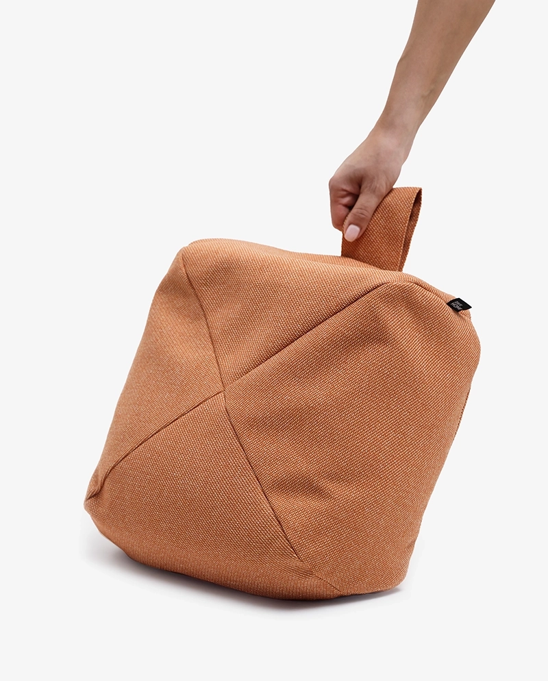 Poduszka do medytacji CALMA pomarańczowa – energia, kreatywność, ergonomia